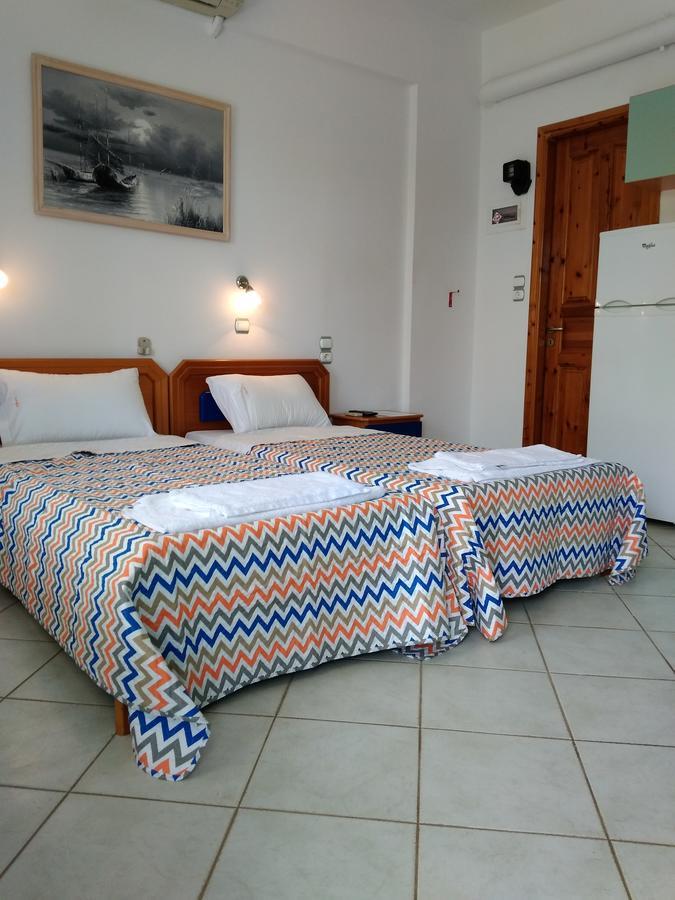 Palmyra Beachfront Studios Nydri  Zewnętrze zdjęcie