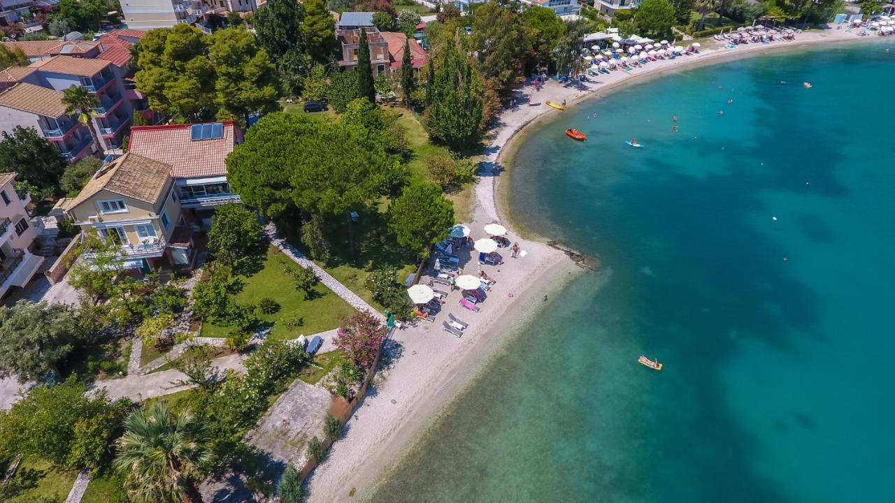 Palmyra Beachfront Studios Nydri  Zewnętrze zdjęcie